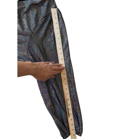 NEW Lovedrobe Luxe Mirror Disc Wrap MIDI Dress Multi Sequin size 22 Silver - Picture 9 of 11